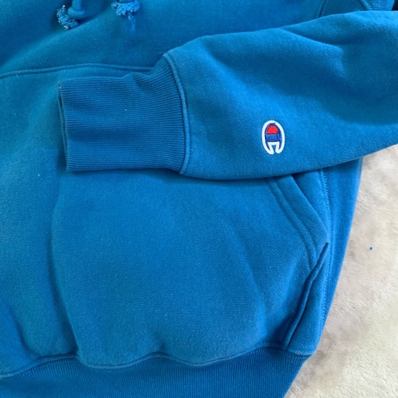 Blue reverse weave Champion hoodie-great condition!💙FINAL MARKDOWN💙 - Picture 14 of 16